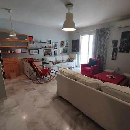 Yourhomeinperaia * Peraía