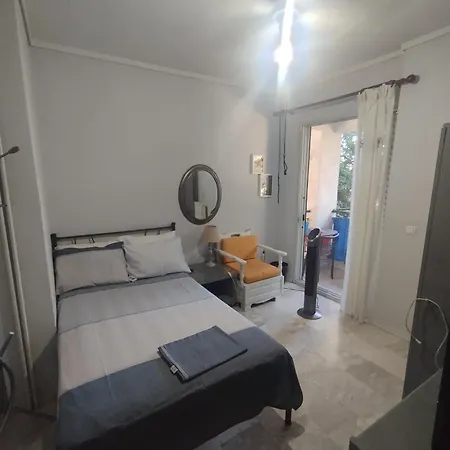 Yourhomeinperaia Appartamento Peraía